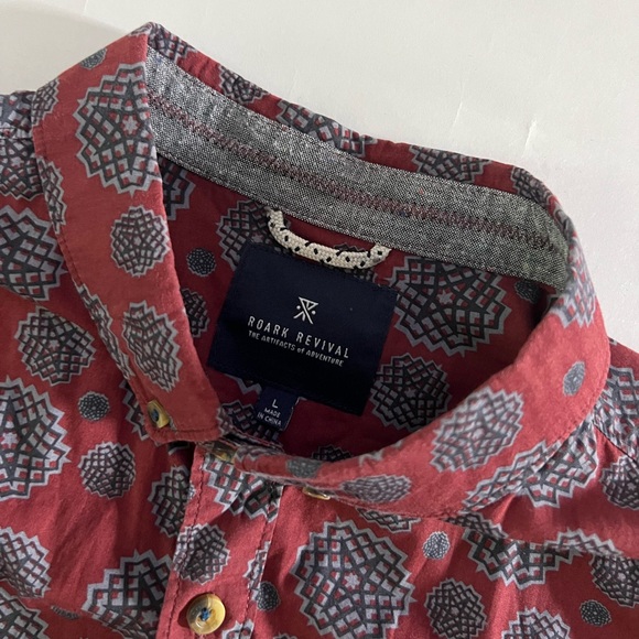 ROARK REVIVAL Button Down - Large - Picture 2 of 4